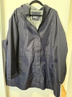Lands' End Women's Navy Hooded Rain Coat